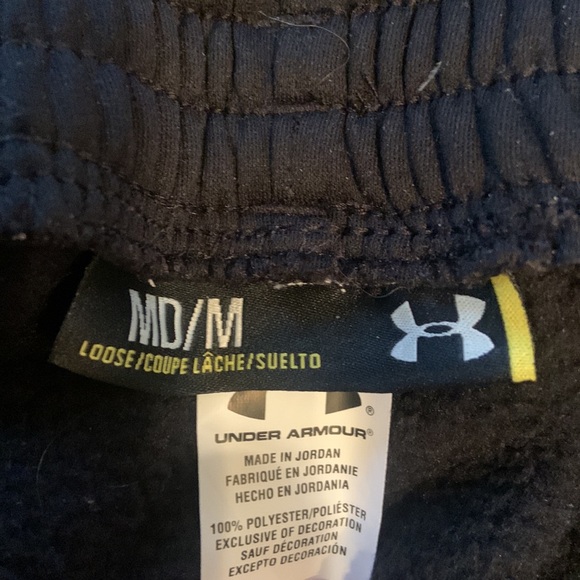 Under Armour sweatpants. Medium. Loose. - Picture 3 of 3